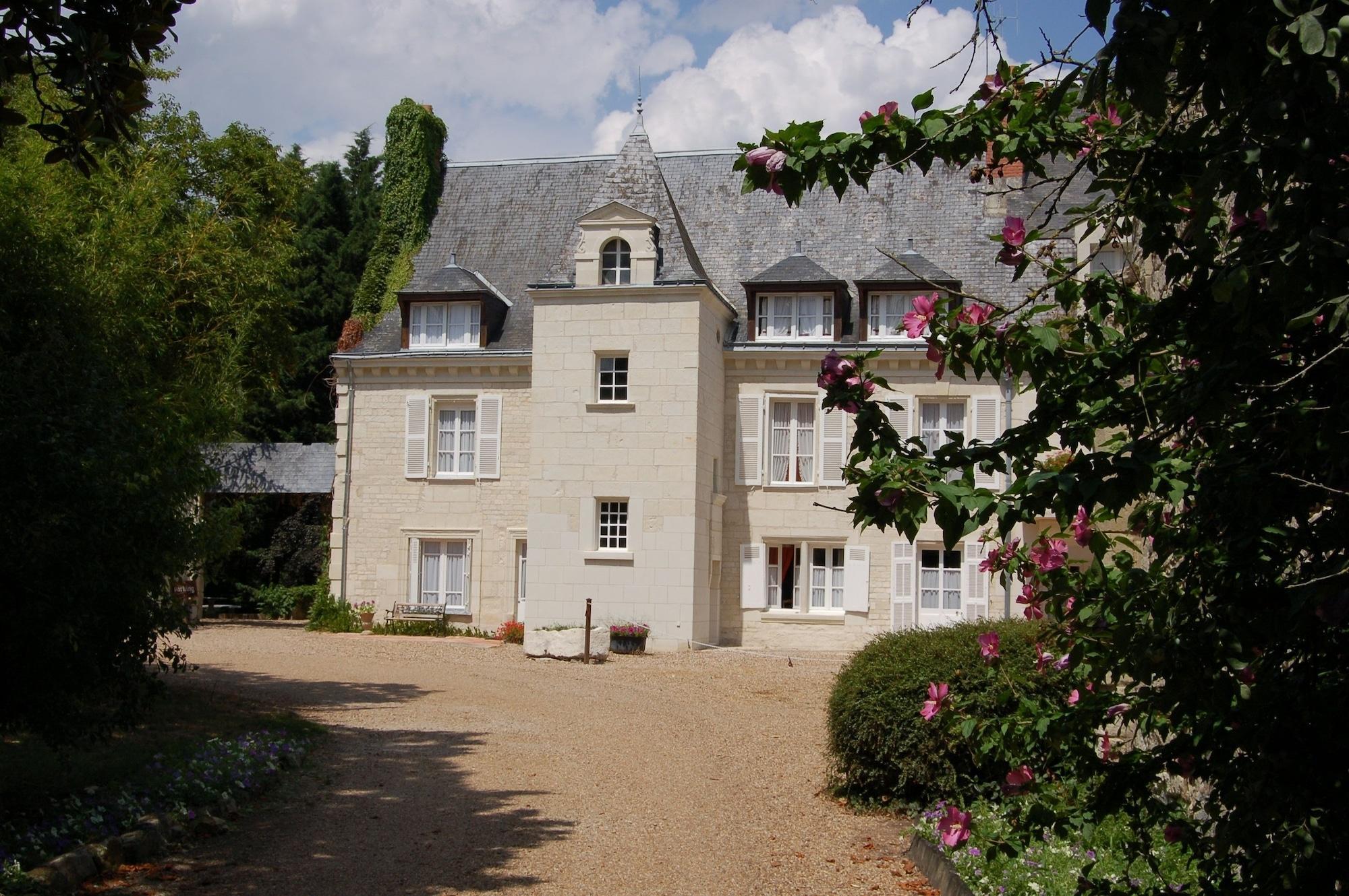 Logis Manoir De La Giraudiere Beaumont-en-Véron Zewnętrze zdjęcie